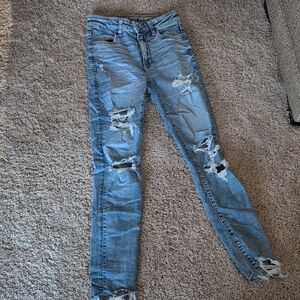 American Eagle Outfitters Light Blue Distressed Skinny Jeans